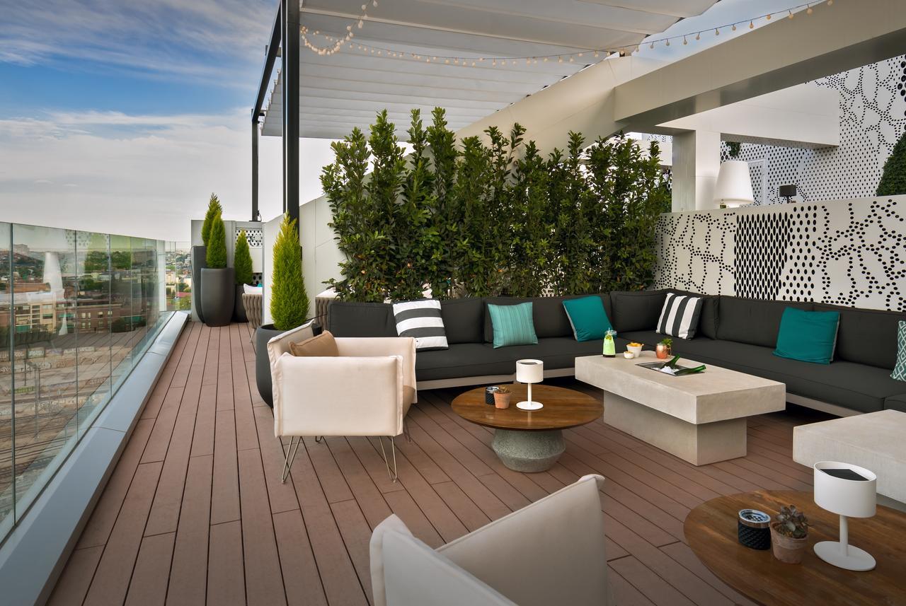 Barcelo Imagine Hotel Madrid Bagian luar foto A rooftop garden
